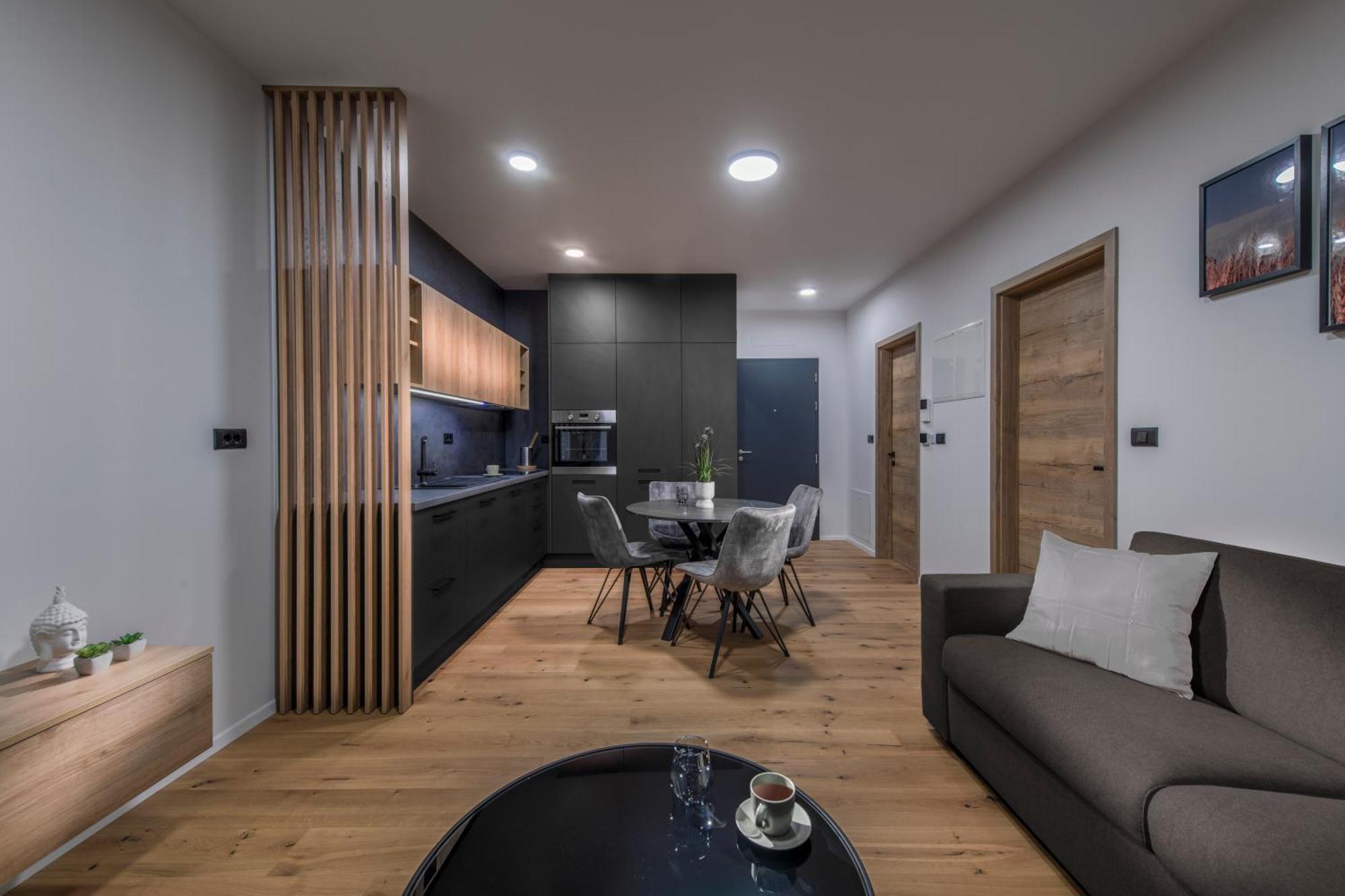 Apartmaji Harpf Slovenj Gradec Oda fotoğraf